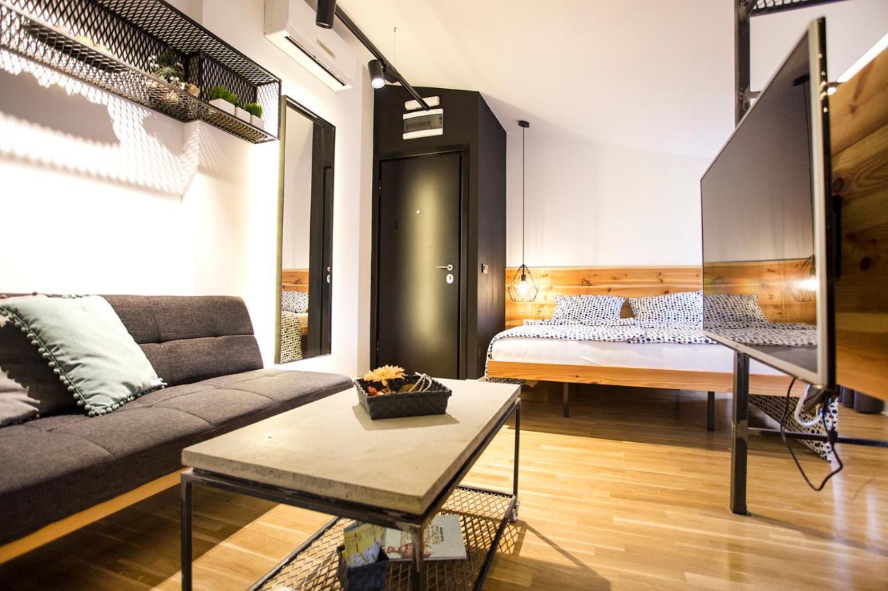 Atomic 2 Apartment Belgrade Exterior photo