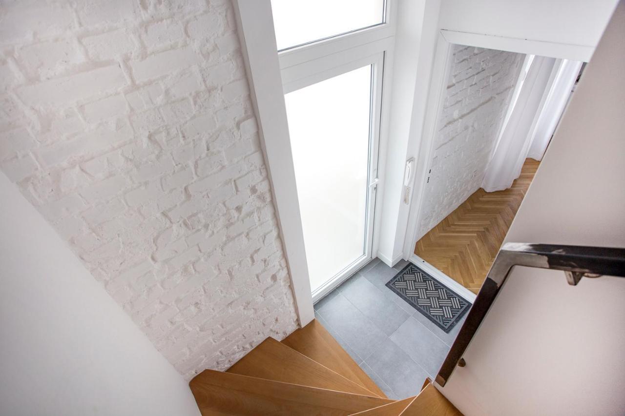 Atomic 2 Apartment Belgrade Exterior photo